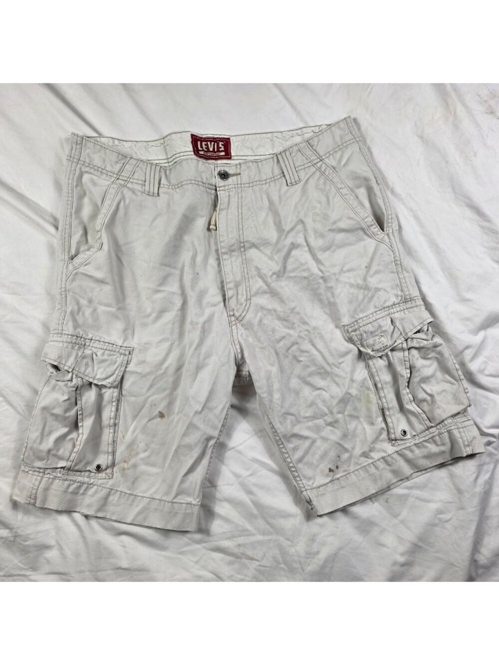 Levi’s Cargo Shorts Mens Size 40 Casual Outdoor Utility Durable Pockets Work